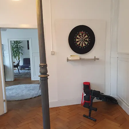 Grosszuegige 3 Altbau-ferienwohnung In Zentraler Lage * Σβέμπις Χαλ